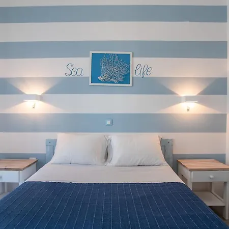 Livadia Seaside 7 * パロス島