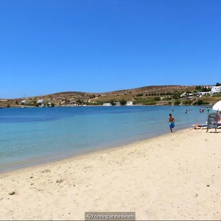 Livadia Seaside 7 아파트 Páros