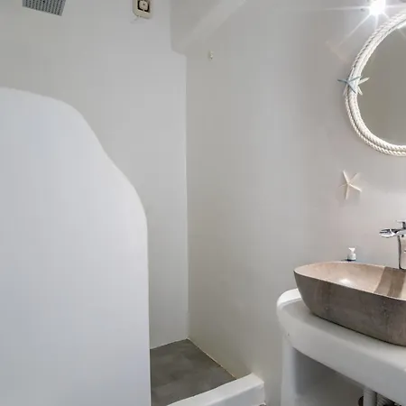 Livadia Seaside 7 * Páros